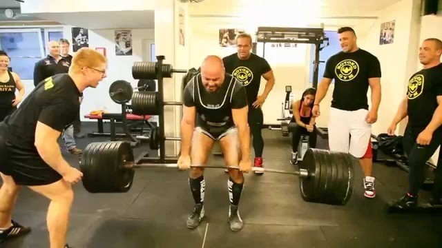 'Molnár Tamás felhúzás Botond Fitness 2013.11.23 RAW 300kgx4'