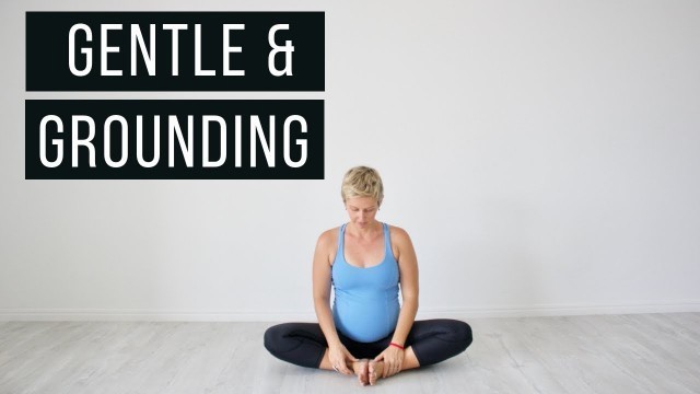 'First trimester pregnancy yoga - gentle grounding flow'