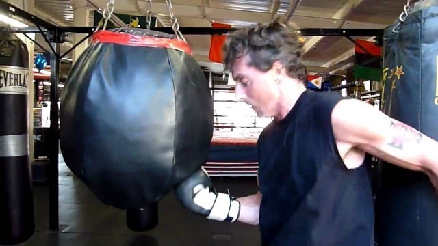 'Joey Best Boxing Uppercuts Rhino\'s Gym Vista California 00062.MTS'