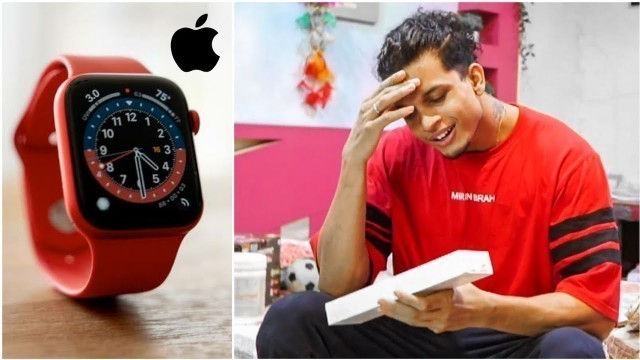 'He Surprised Me With an APPLE WATCH