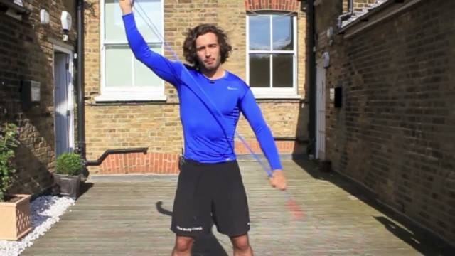 'JUMP ROPE IS THE PERFECT BIT OF KIT says BRITSH FITNESS COACH JOE WICKS (\"killer on the calves\")'