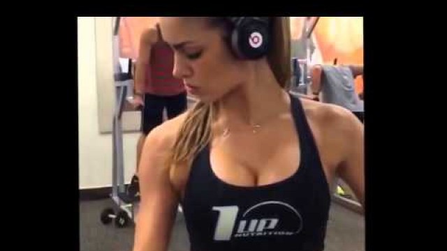 'ANLLELA SAGRA - Fitness Model: Ab Exercises for a Firm and Strong Core @ Colombia'