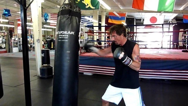 'Joey Best Boxing Full On Bag Rhino\'s Gym Vista California 00060.MTS'