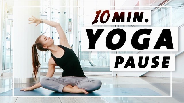 'Yoga Flow Anfänger und Mittelstufe | 10 Minuten Entspannung, Dehnung & Kraft'