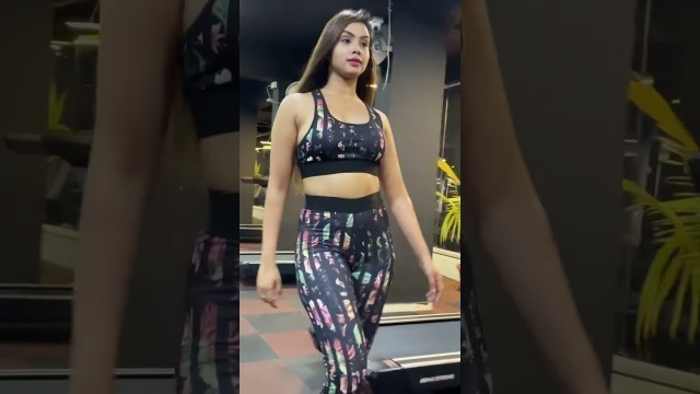 'hot desi girl workout at gym 