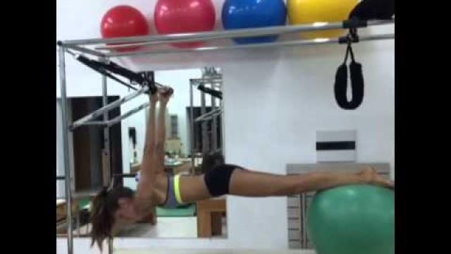 'Izabel Goulart Workout'