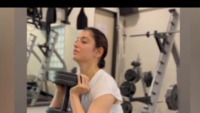 'Tamanna Bhatia hardcore workout in gym'