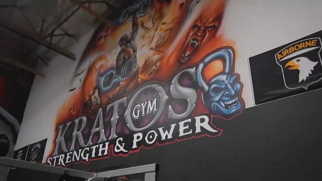 'Abs After 40 - Kratos Hardcore Gym Tour'