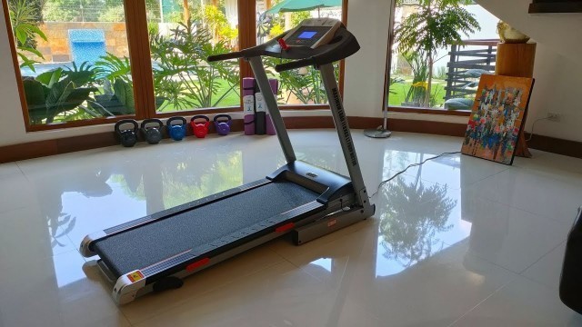 'Hardcore Fitness 1363 Motorized Treadmill'