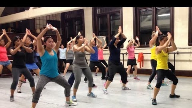 '10 mins daily beeginer nonstop dance workout ! Bollywood dance workout ! Zumba fitness ! Zumba kids'
