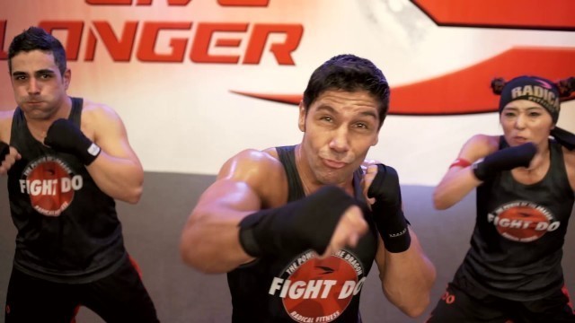 'FIGHT DO 61 TRAILER RADICAL FITNESS'