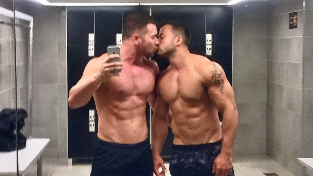 'OUR WORKOUT ROUTINE | fitness and nutrition | GAY COUPLE'