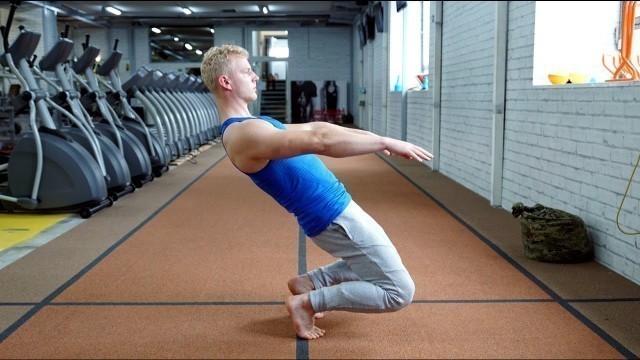 'SISSY SQUAT | The Best Bodyweight Exercise for Quads'