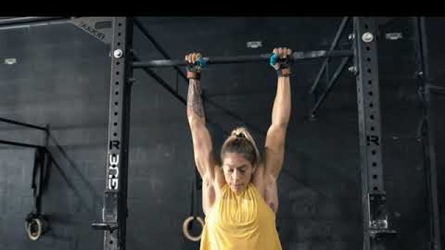 'How to Master Pull Ups by Paula Leyes | Gainz 101'