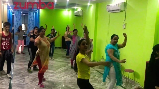 'Most Viral Zumba Dance Workout | Especially for ladies Fitness | Reduce Belly Fat'