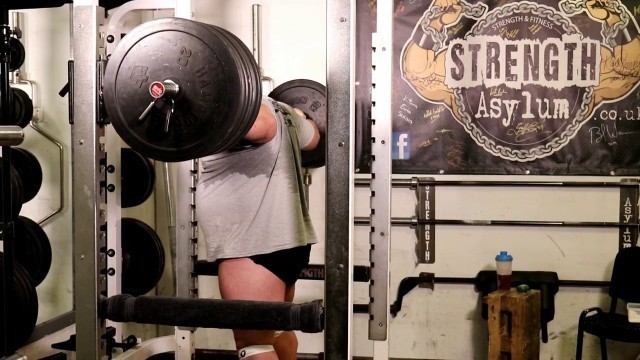 'Eddie Hall 345kg Squat for 7 reps at Strength Asylum'