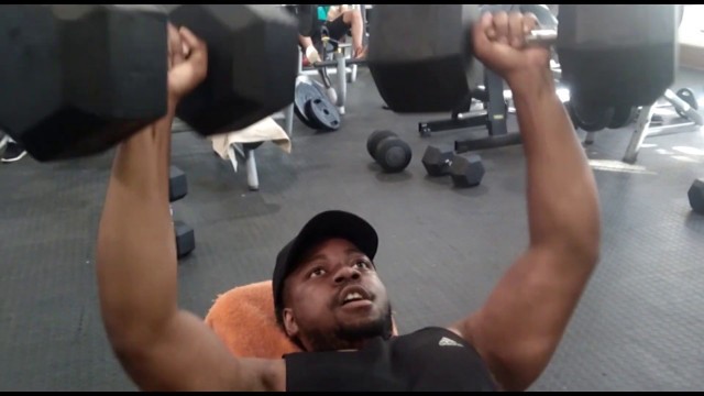 'CHEST & TRICEP WORKOUT | NEW YEARS GAINZ | ZIMBABWEAN FITNESS'