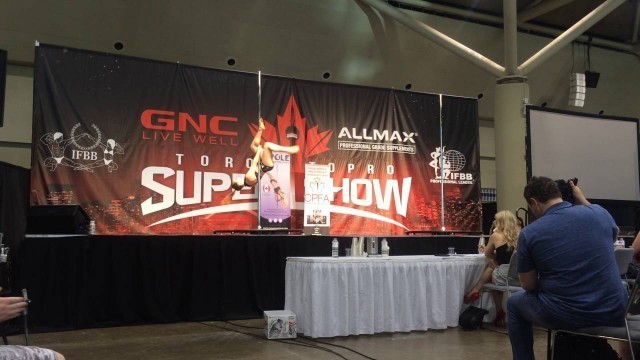 'Toronto Pro Supershow 2016 - Pole Fitness - Karolyne'