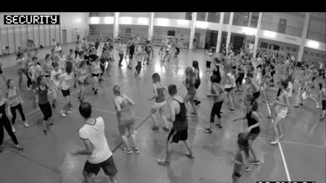 'Zumba® Fitness - El Baile Del Tao (Choreo By Oktawian)'