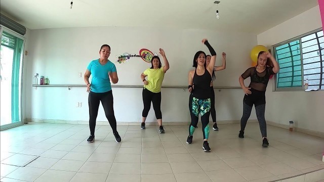 'Clase de Baile Completa para esta Cuarentena 6 ft. Marichuy Hernandez Dance'