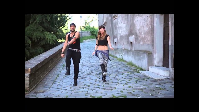 'Dance Fitness - \"Bailando\" by Enrique Iglesias y Gente de Zona'