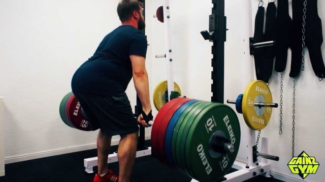 'Gainz Gym Rack Deadlift 240kg'