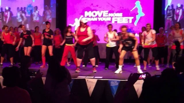 'Mindy @ Bust-a-Move Calgary 2013 - w/ Richard Simmons'