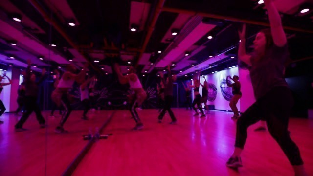 '((305)) Fitness Dance Cardio Workout'