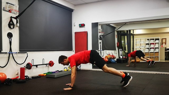 'BAND BURPEE VARIANT - WIN FITNESS CLUBS'