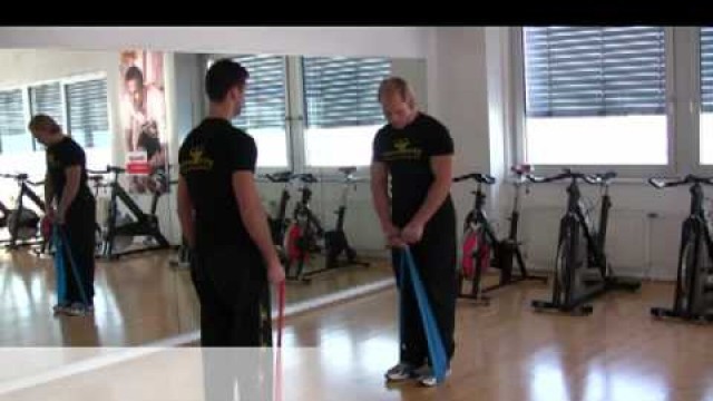 'theraband workout Personal Trainer Dresden Fit mit Chris'