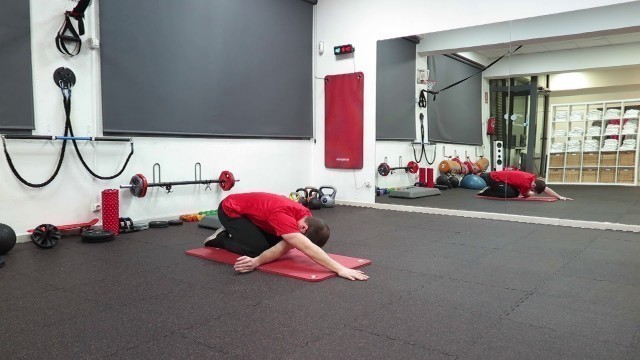 'CHILD POSE + ROTATION - WIN FITNESS CLUBS'